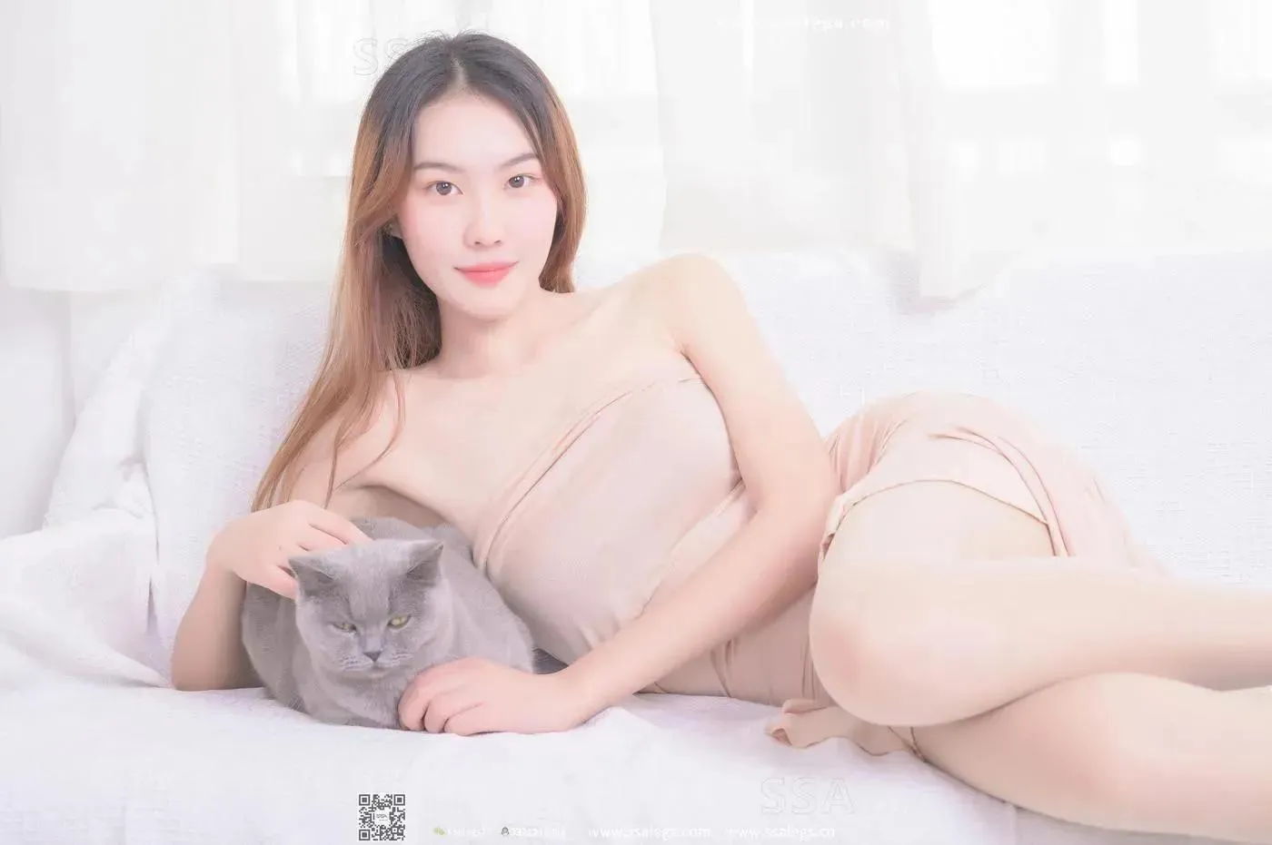 [SSA丝社]超清写真 NO.340 素素画师少女的透明高跟鞋肉丝袜(上)[23] [41P]插图1